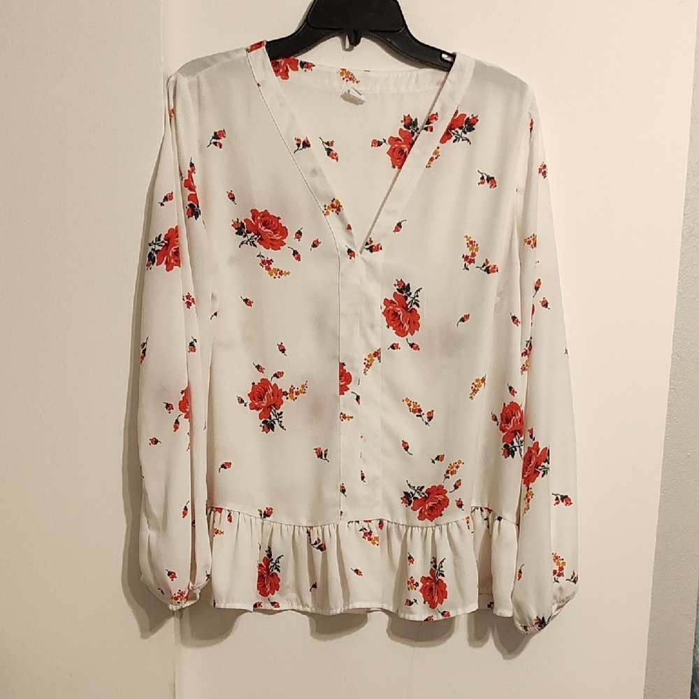 Floral V-Neck Blouse - White and Red